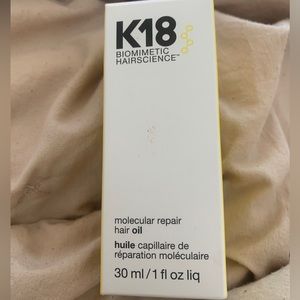 K18 Hair molecular repair hail oil